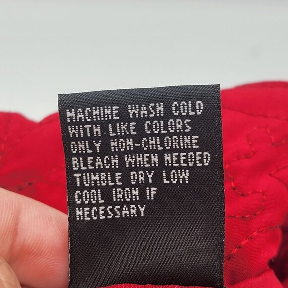 RQT Petite Quilted Floral Pattern Red Jacket Fully Lined Button Closure Womens P - Picture 7 of 10